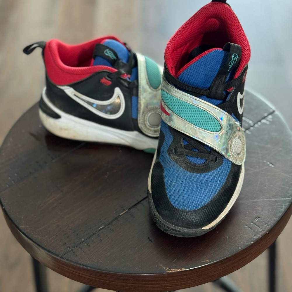 Nike Giannis Kids' Sneakers